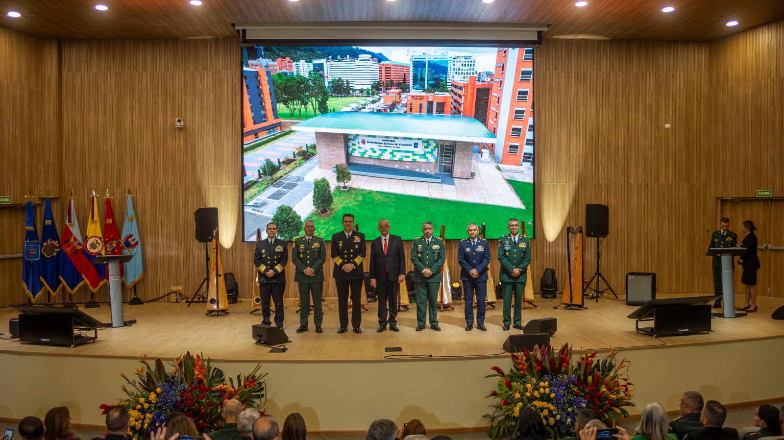 Inauguración del auditorio Batalla de Ayacucho en la escuela superior de guerra 