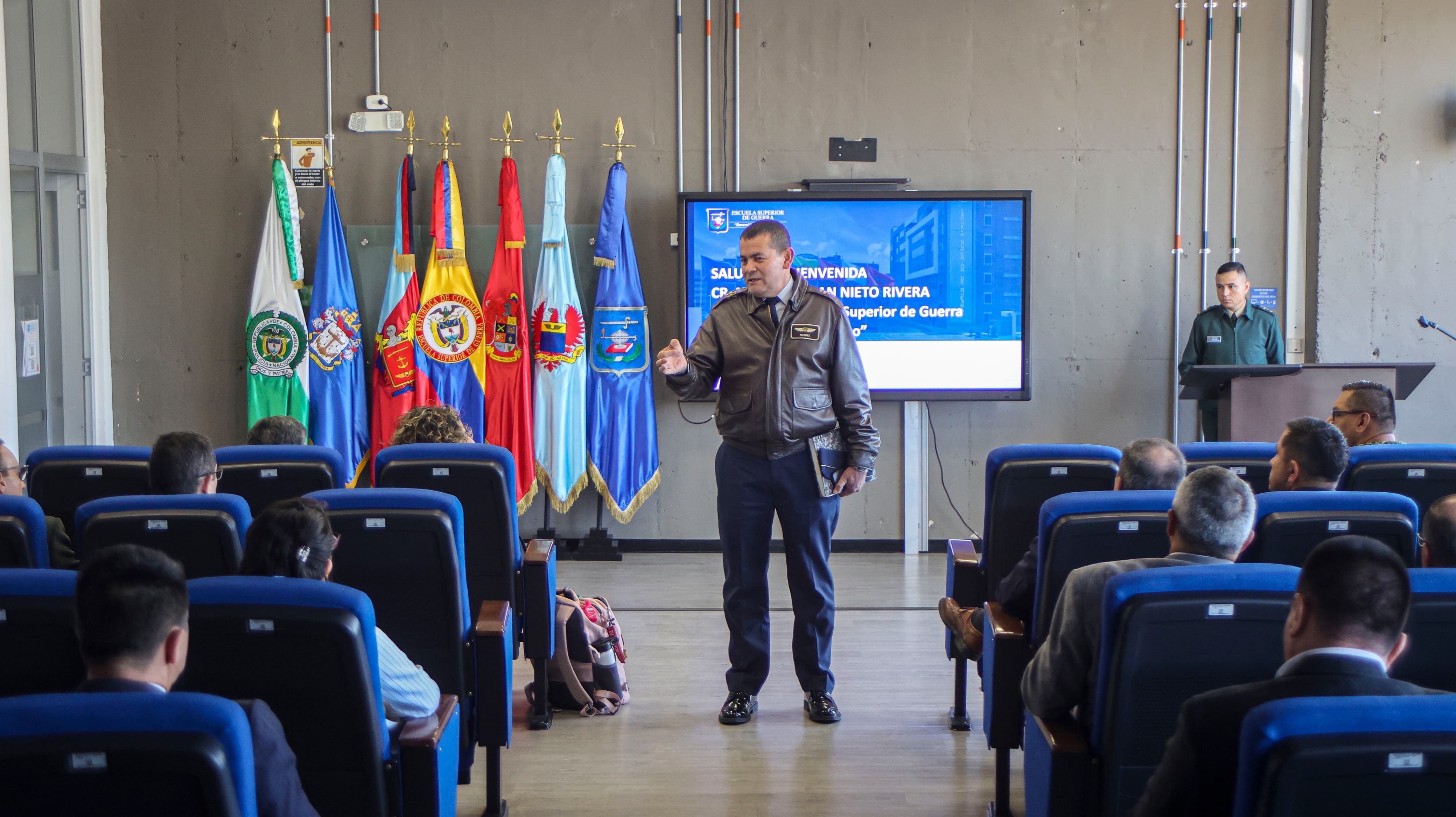 Bienvenida docentes ESDEG 