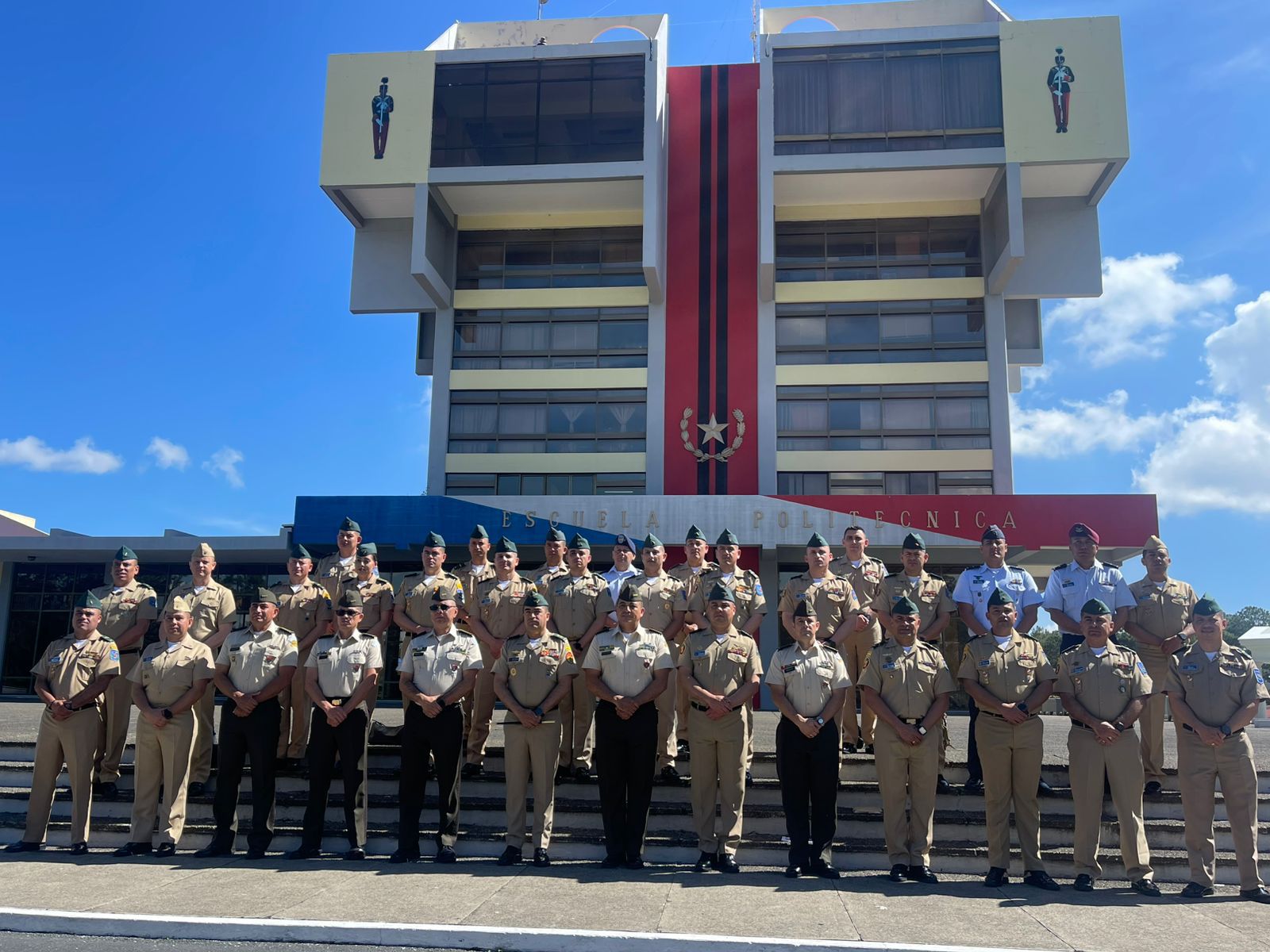 Oficiales del Curso de Estado Mayor 2025 desarrollaron Práctica Geoestratégica Internacional