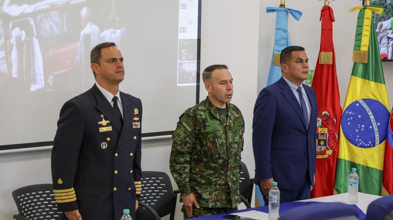 Derechos Humanos, Inteligencia Artificial y Guerra Contemporánea: Ejes del Seminario Internacional realizado por la ESDEG