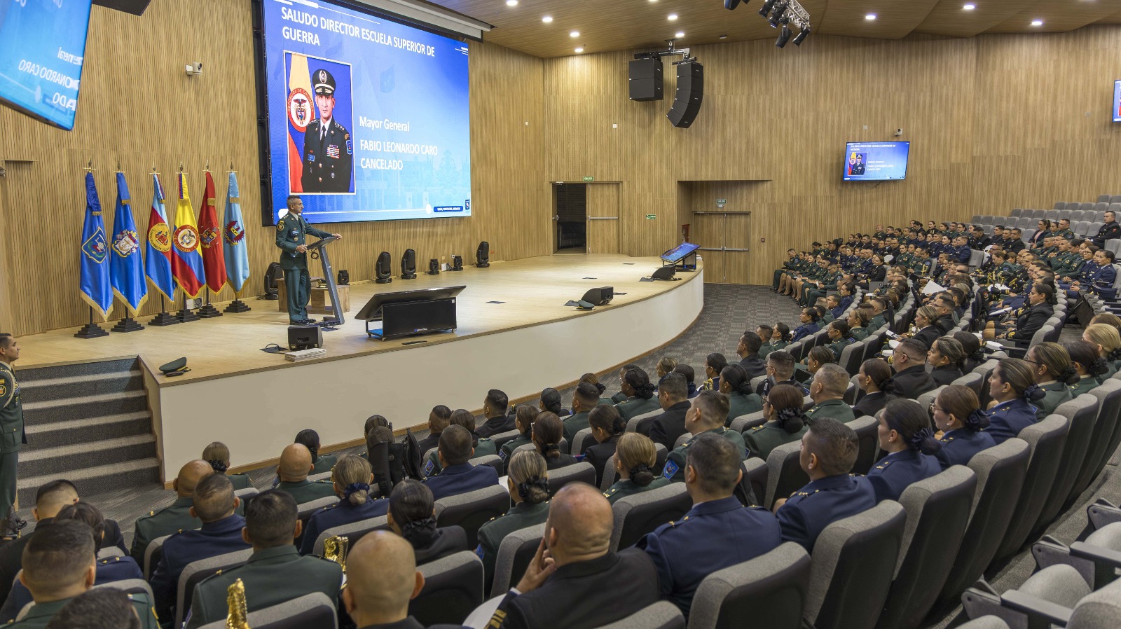 Formación estratégica para el liderazgo militar: inicia el Curso de Información Militar