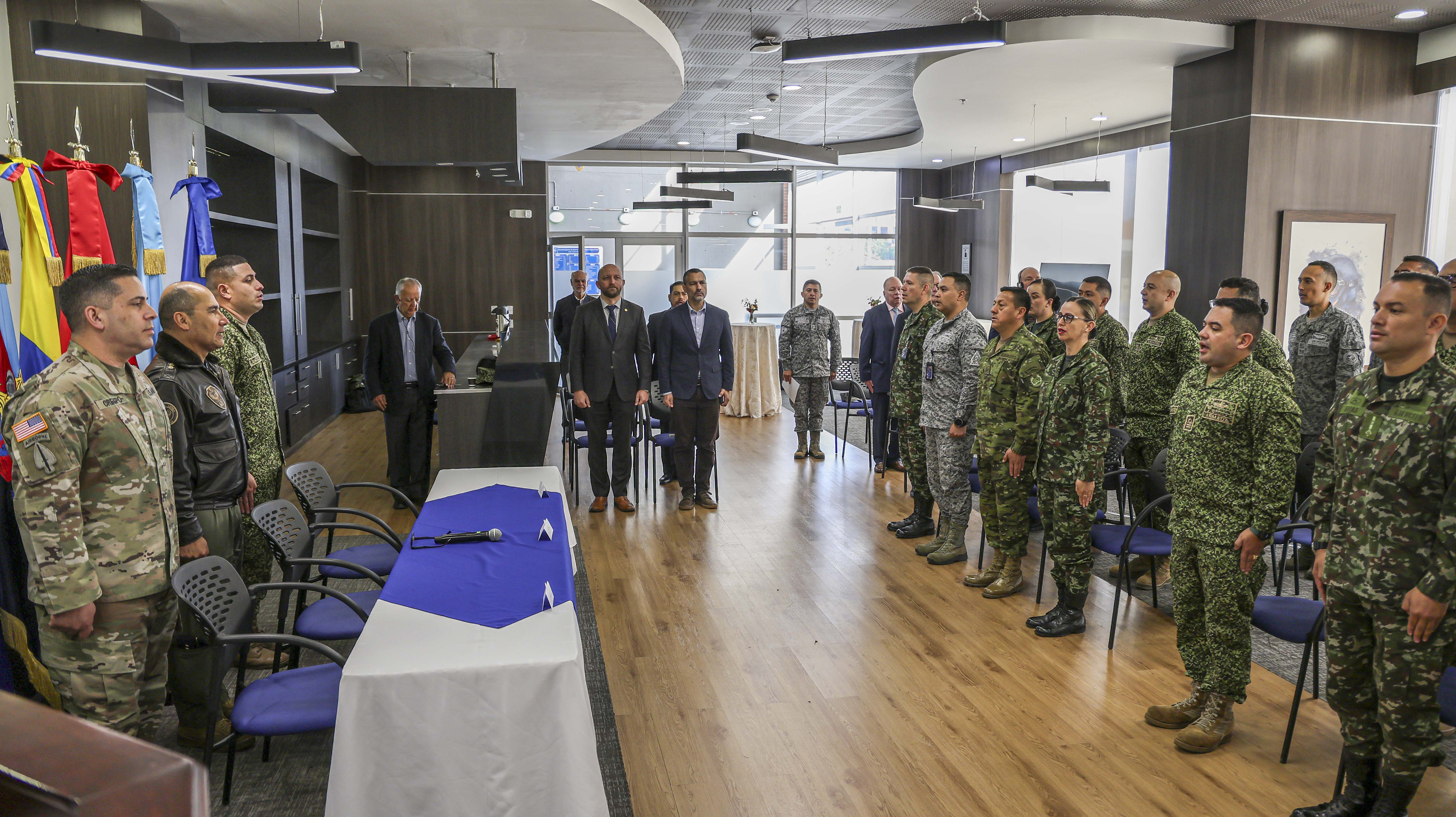 La ESDEG fortalece la cooperación militar entre Colombia y Estados Unidos con el IV Curso Oficial de Logística Multinacional