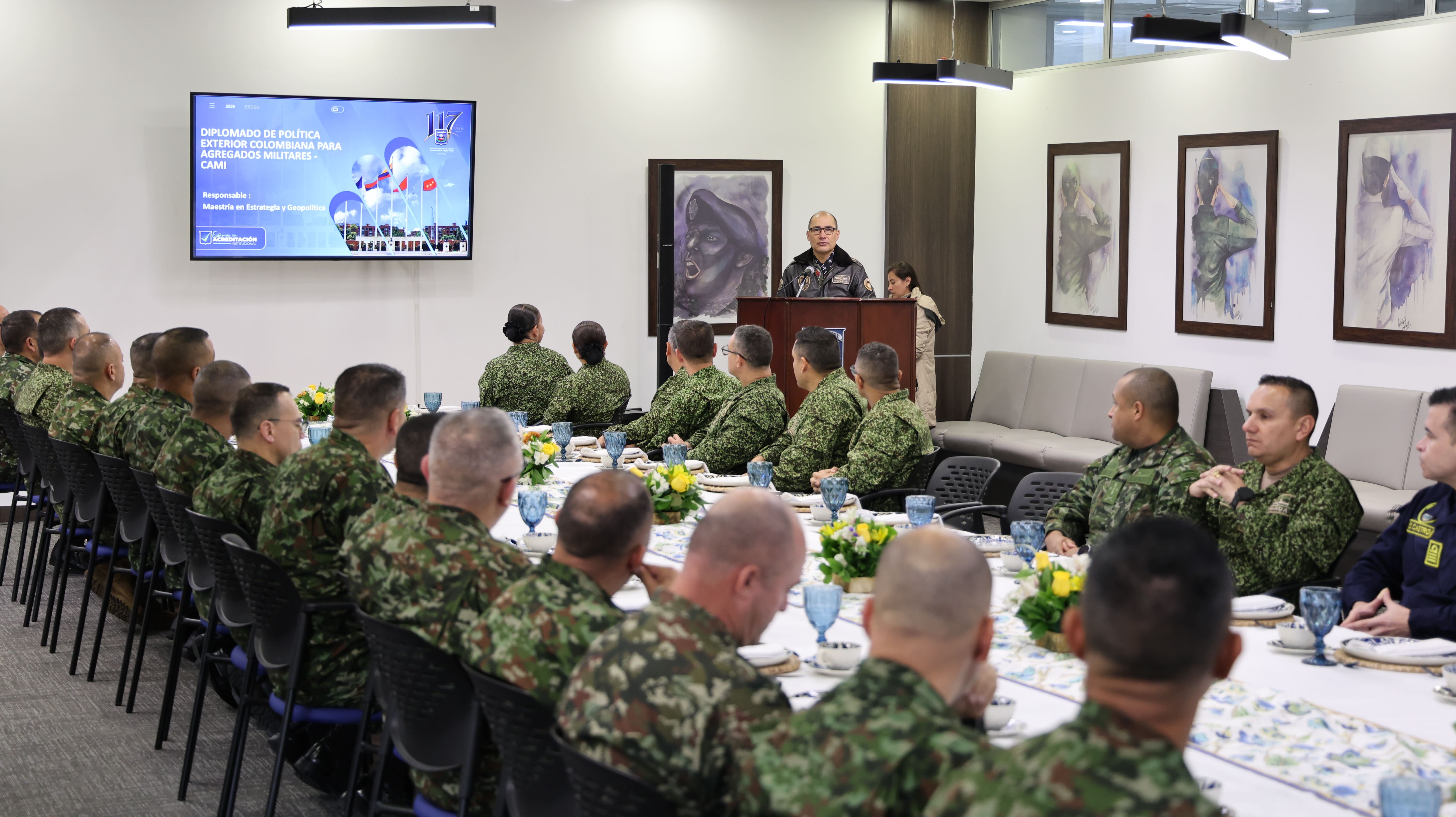 Formación estratégica para la representación Diplomática de las Fuerzas Militares de Colombia