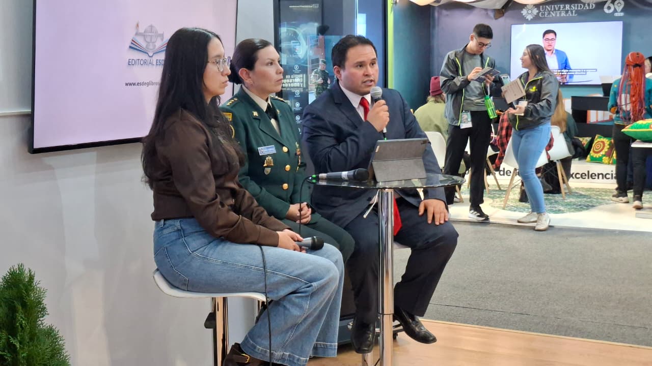 🎙️ Es la presentación del Sello editorial ESDEG