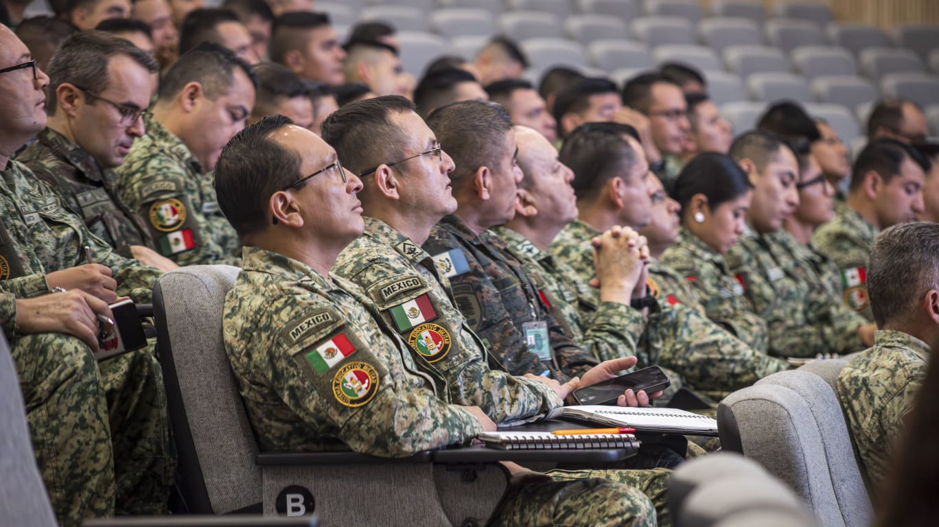 Educación Militar sin Fronteras: Encuentro binacional entre escuelas superiores de guerra