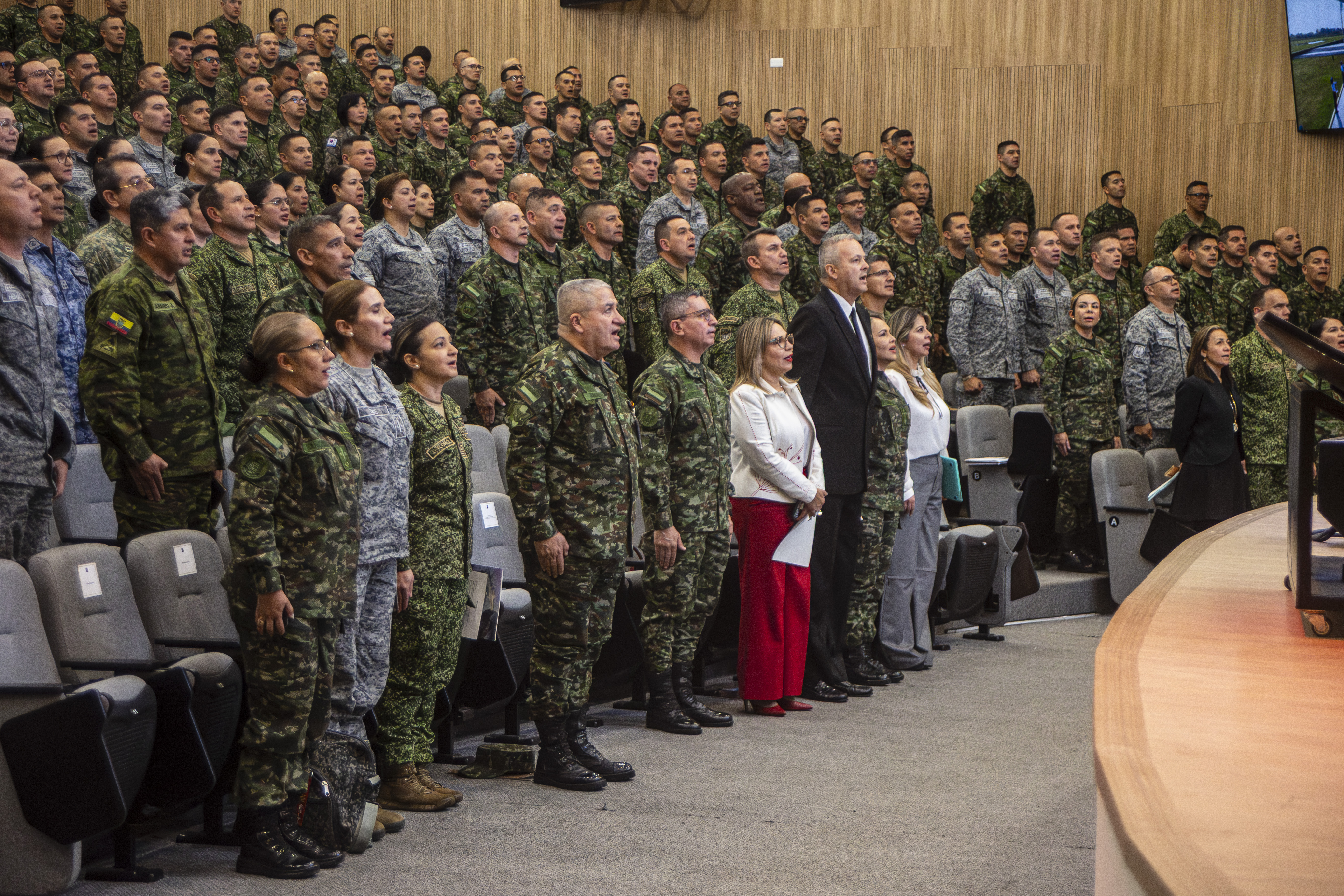 Acoso sexual y relaciones de poder: un debate necesario en la formación militar