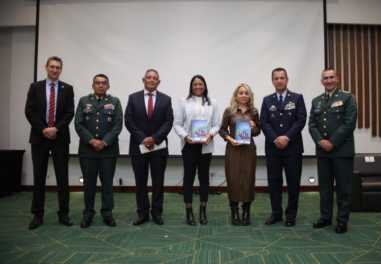 Publicación del libro Poder Nacional de Colombia: “La seguridad multidimensional frente a amenazas y desafíos”