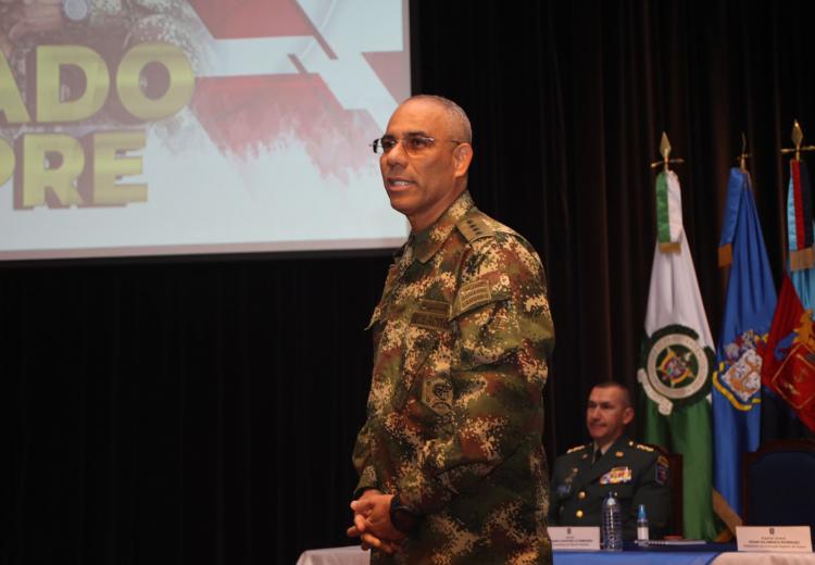 Cátedra Colombia con el señor Comandante del Ejército Nacional