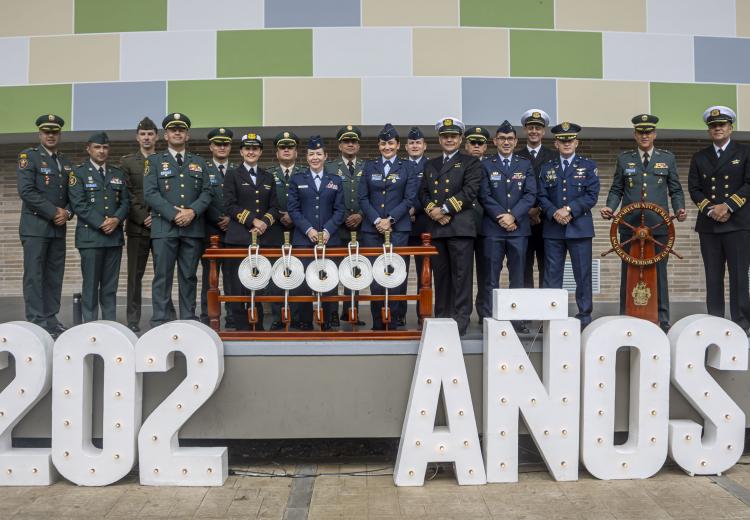 La ESDEG conmemora 202 años de la Batalla del Lago de Maracaibo